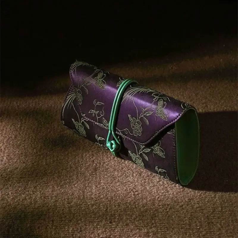 Xiangyunsha Silk Vintage New Chinese-Style Evening Clutch Wallet – Image 15